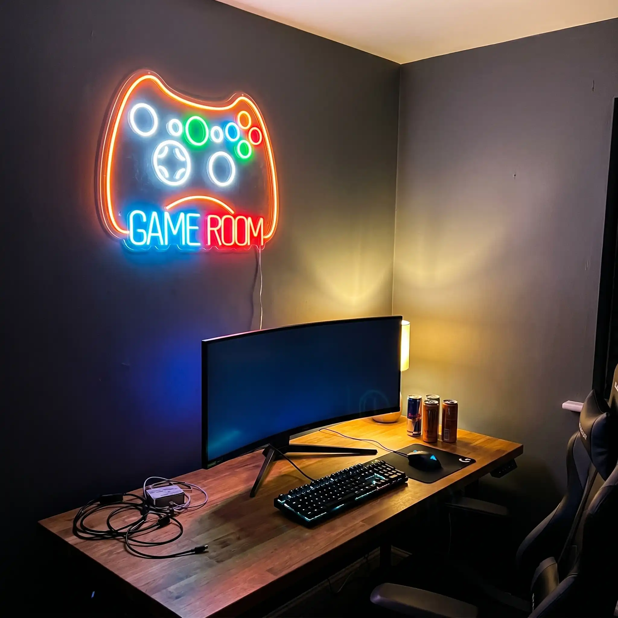 Xbox Controller LED Neon Sign Detail View - 2