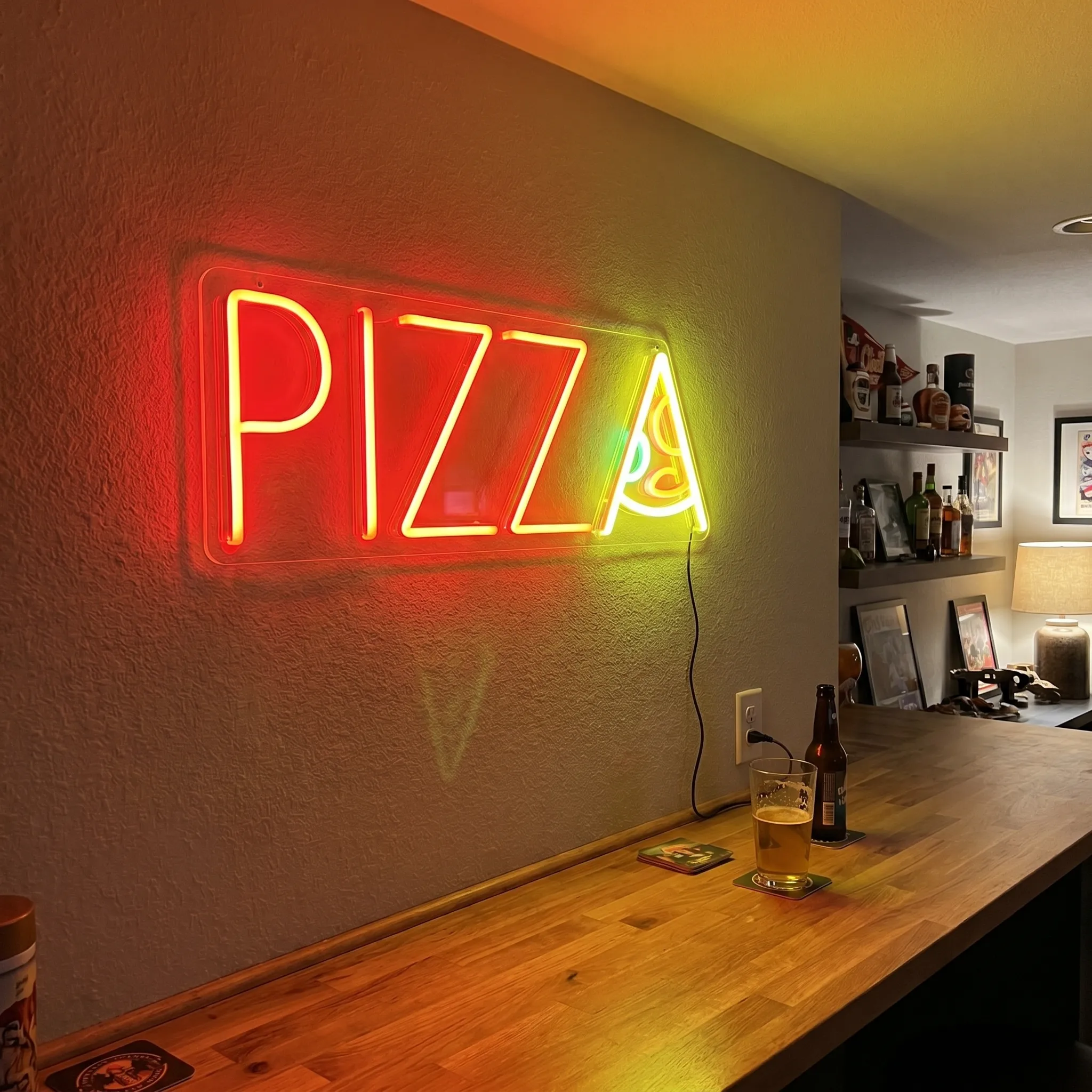 Pizza LED Neon Sign Detail View - 3